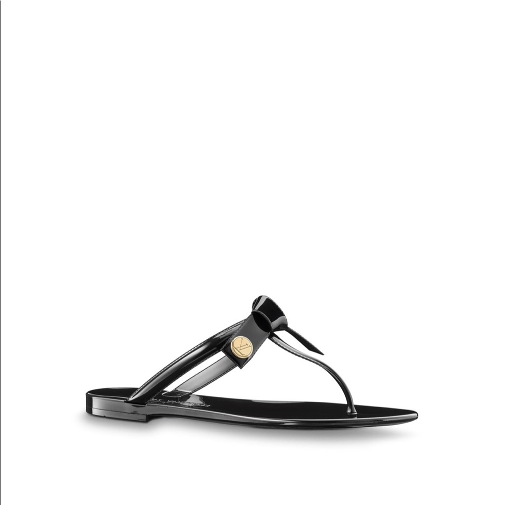 Auth Louis Vuitton seastar thong sandals- box/acc